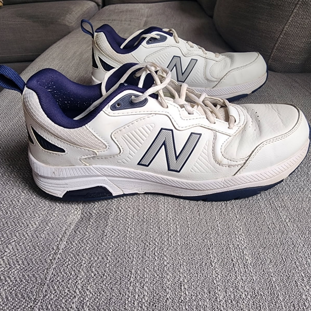 New Balance 857 V3 Sneakers 11.5
